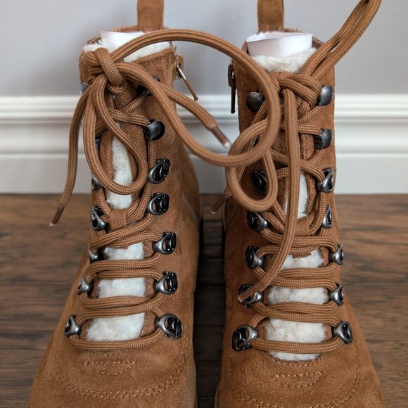 American Eagle Sherpa Lug boots camel tan size 7.5 - Picture 3 of 16